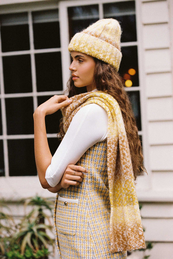 Kai Scarf - Yarn in Yellow