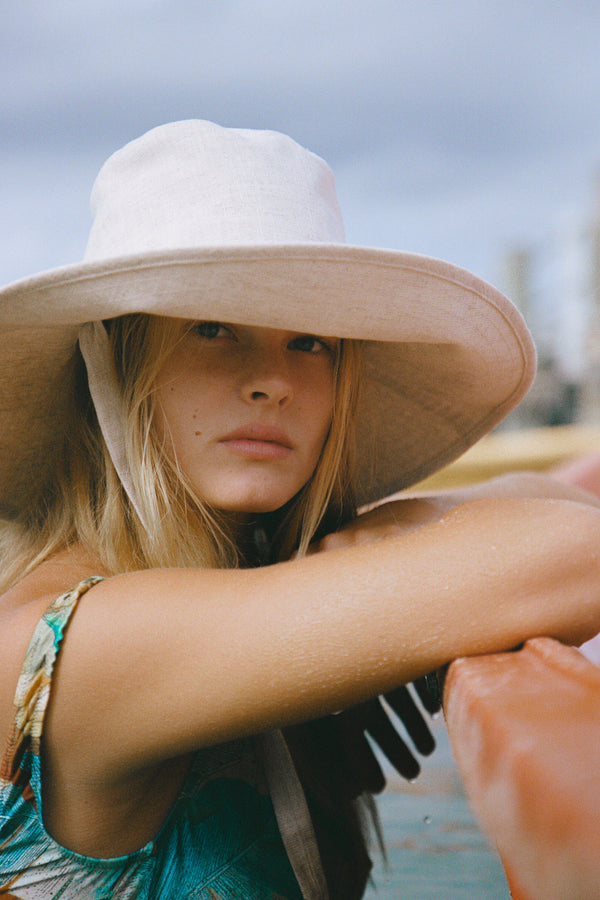 Summer Bucket - Linen Bucket Hat in White